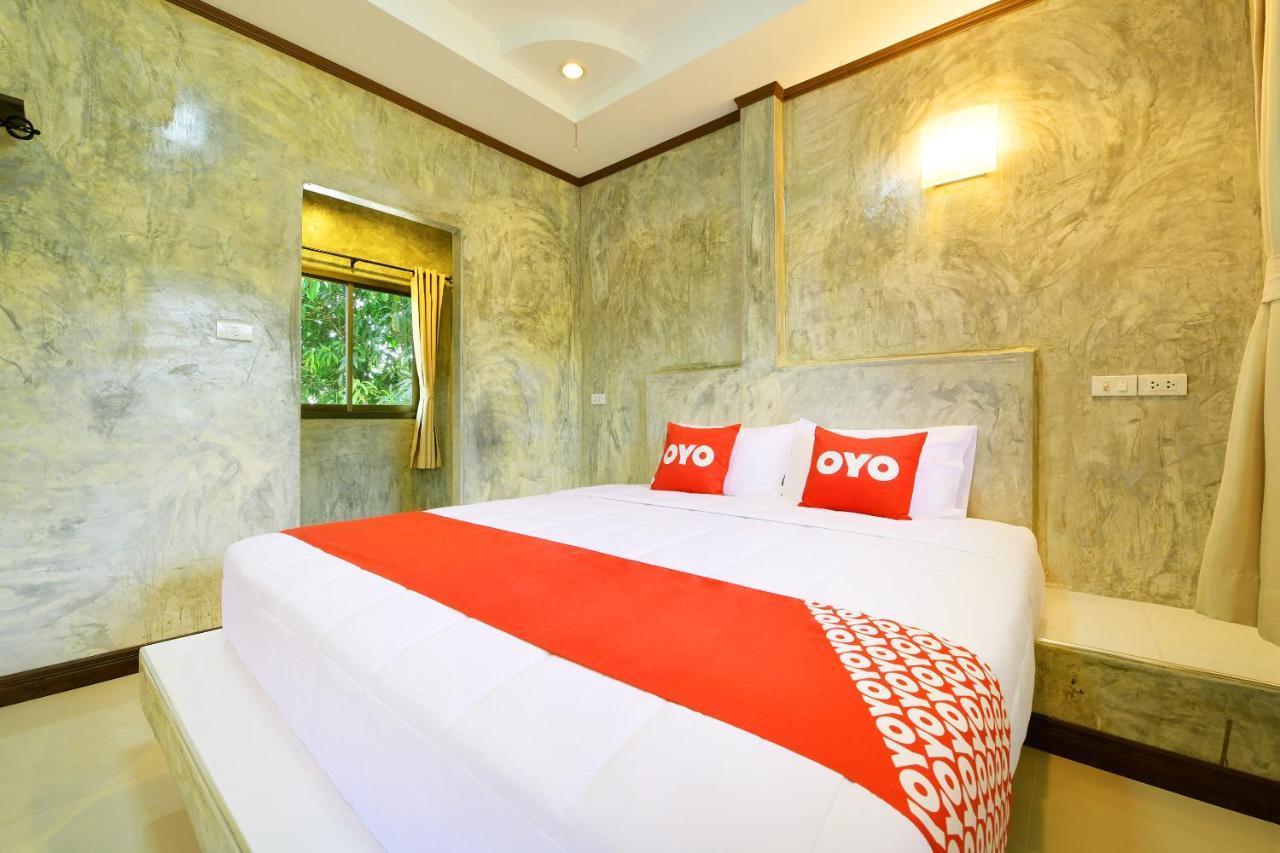 Oyo 536 Reuan Kanthima Ban Laem Chabang Extérieur photo